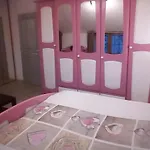 Insolite! Plusieurs Dans Ferme Equestre Apartment