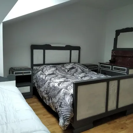 Insolite! Plusieurs Dans Ferme Equestre Appartement Rehaincourt