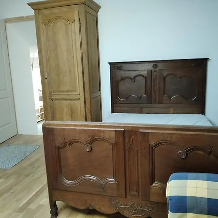 Insolite! Plusieurs Dans Ferme Equestre 아파트