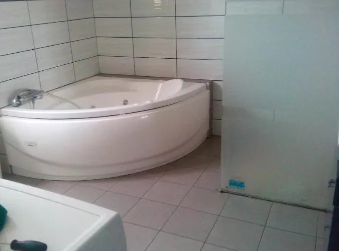 Insolite! Plusieurs Dans Ferme Equestre Apartmán