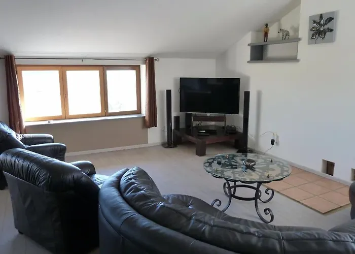 Insolite! Plusieurs Dans Ferme Equestre Apartmán Rehaincourt